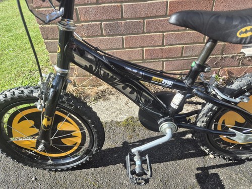 Child batman bike - batman,
