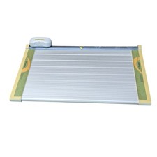 22" x 15" Foster Keencut