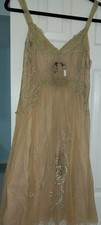 NWT Nataya Embroidered Size