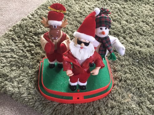 Singing dancing christmas - dancing,