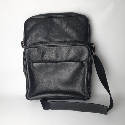 Knomo black leather cross - black,