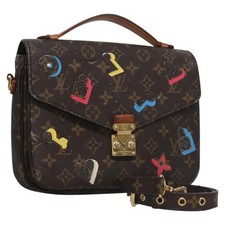 LOUIS VUITTON Monogram