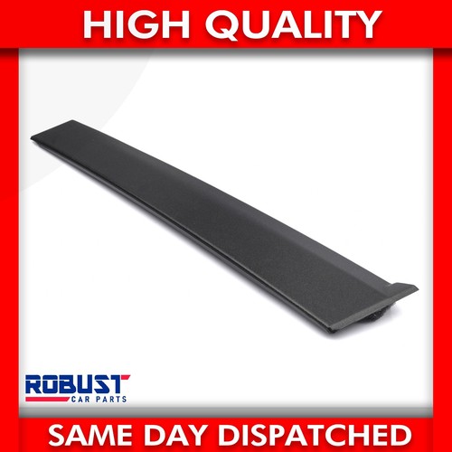 Driver side door moulding - side,