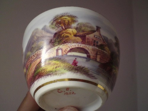 English porcelain tea cup - ,