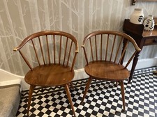 ERCOL 338 ELM FIRESIDE COWHORN