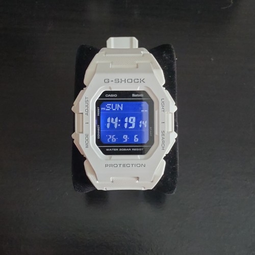 Shock b500 1jf - g-shock, white