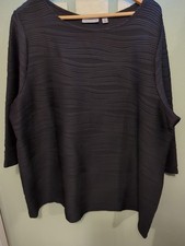 SUSAN GRAVER black textured