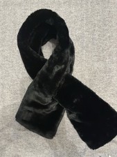 UGG Black Fir Reversible Pull Through Scarf Brand New