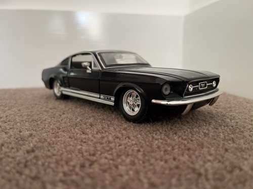 Maisto 1967 ford mustang - maisto, gt