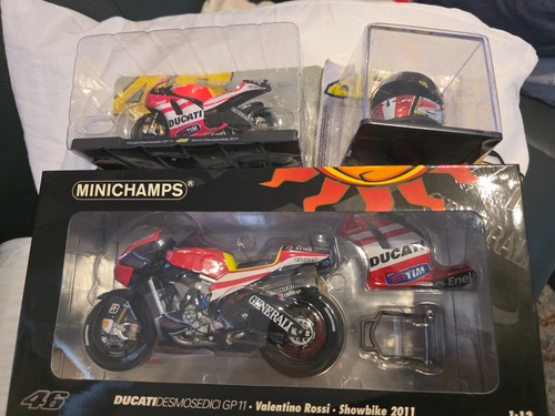 Minichamps rossi 2011 - minichamps.,