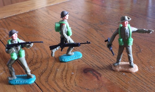 Timpo toy soldiers british - soldiers.,