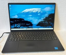 Dell Vostro 3520 Laptop 15.6"