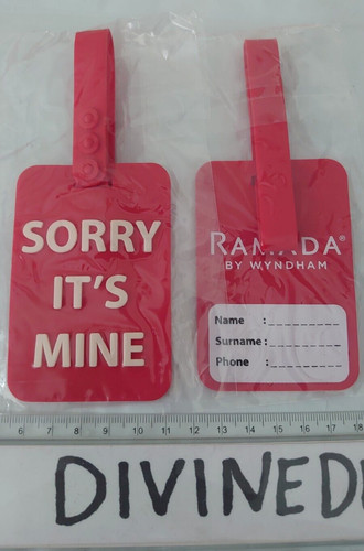 Sorry its mine luggage tag - sorry,