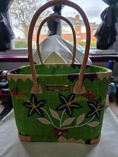 Green Lily Basket raffia
