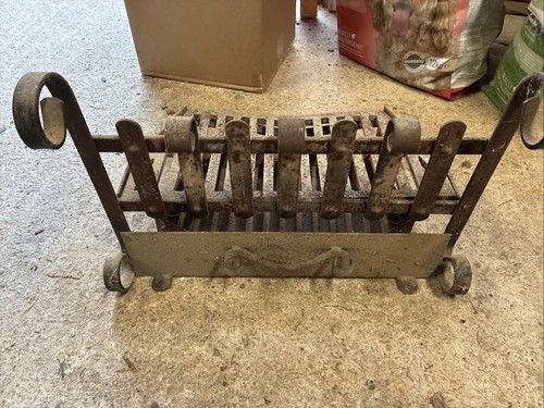 Cast iron fire - iron, grate