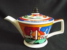 CLARICE CLIFFE BIZARRE STYLE TEA POT BY SADLER  - FARMHOUSE