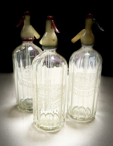 Antique soda syphon etched - 3,