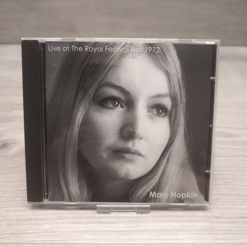 Mary hopkin live the royal - live,