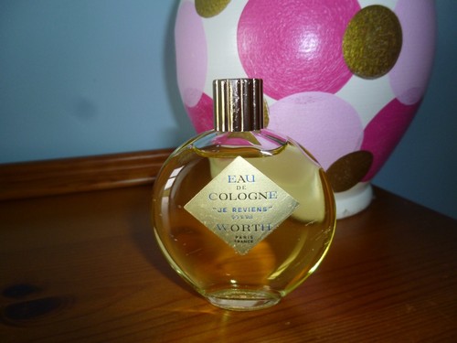 Vintage reviens worth eau - je,