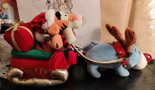Disney store tigger - tigger, eeyore