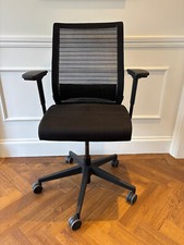 STEELCASE THINK  ERONOMIC OFFICE TASK CHAIR. BLACK MESH & FBARIC SEAT