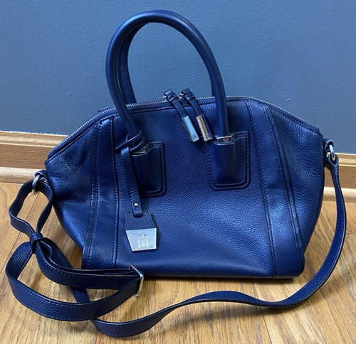 Ivanka trump blue leather - trump,