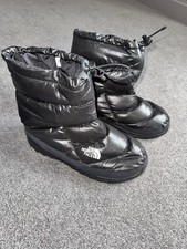 NEW The North Face Nuptse boot