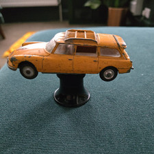 Citroen Safari Ds In Yellow