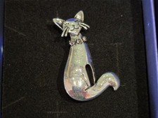 Regal Looking Silver Toned Cat