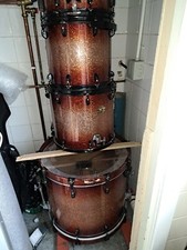 A PEACE 6 Piece Drum Kit,  With Cymbal Stands In A Trolley Bag. No cymbals. 