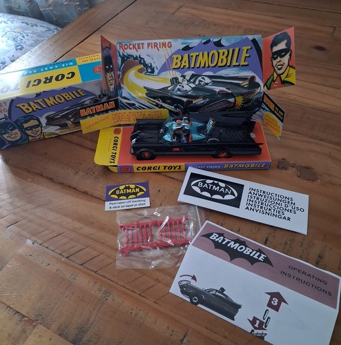 Corgi toys 267 - corgi, batmobile