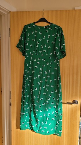 Green floral print quiz dress - quiz,