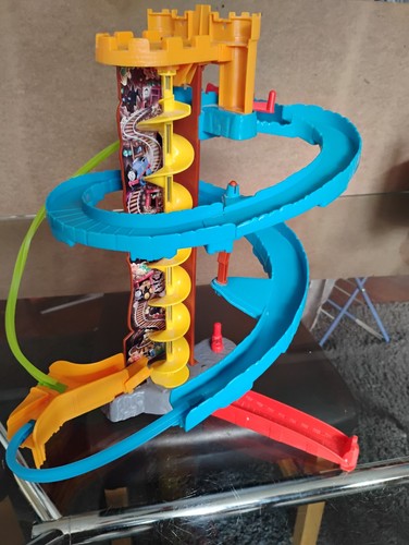 Thomas and friends - thomas, twist