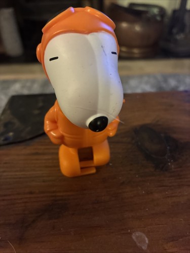 Mcdonalds toy snoopy orange - snoopy,