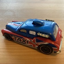 Hot Wheels British Flag Cockney Cab  1950’s theme 1/64 diecast 