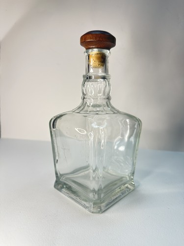 Vtg collectible hand - collectible, selected