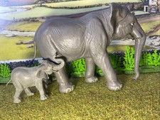 Set 2x BRITAINS vintage 70s