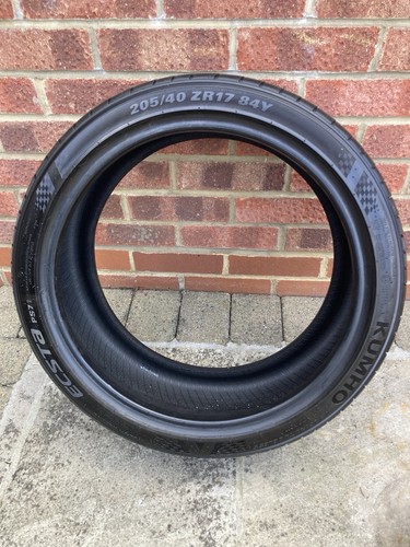 Kumho ecsta 205 tyre - zr, 17