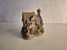 Lilliput Lane  FREE RANGE