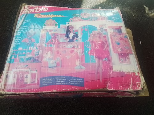 Vintage barbie boutique - barbie,