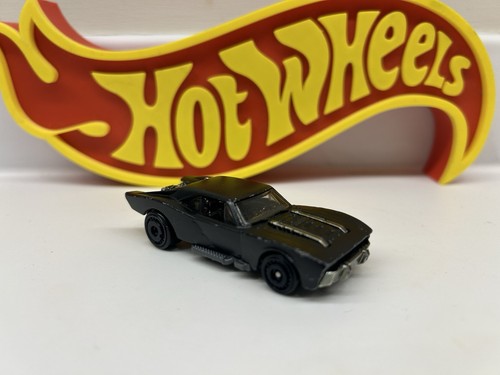 Hot wheels batmobile batman - hot,
