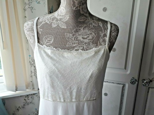 Ladies cream lace - ladies,