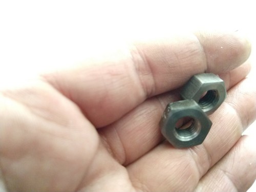 Front new departure nuts - (2),