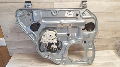 Volvo v50 rear left door - volvo,