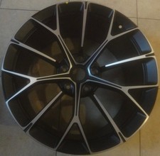 UVBDR Mint Genuine REAR 21" Aston Martin 2025 Vantage Alloy Wheel - Black d/c