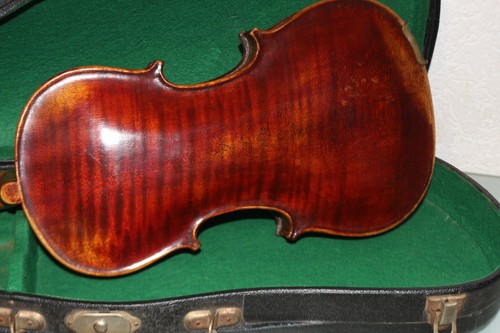 Vintage violin - violin, approx