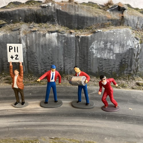 Painted race crew red 1 - -,