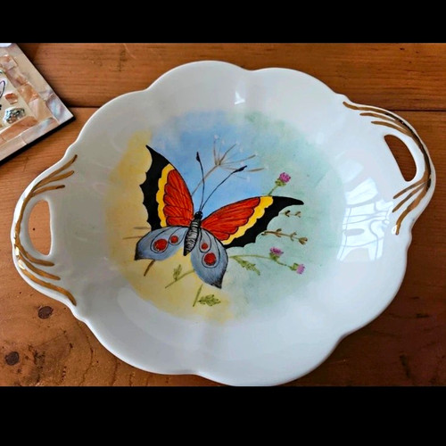 Hand painted ceramic - hand, handled