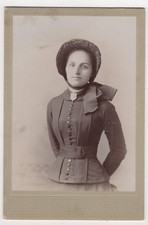 SALVATION ARMY YOUNG WOMAN 