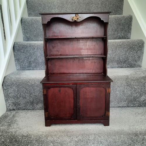 Vintage small wooden welsh - vintage,